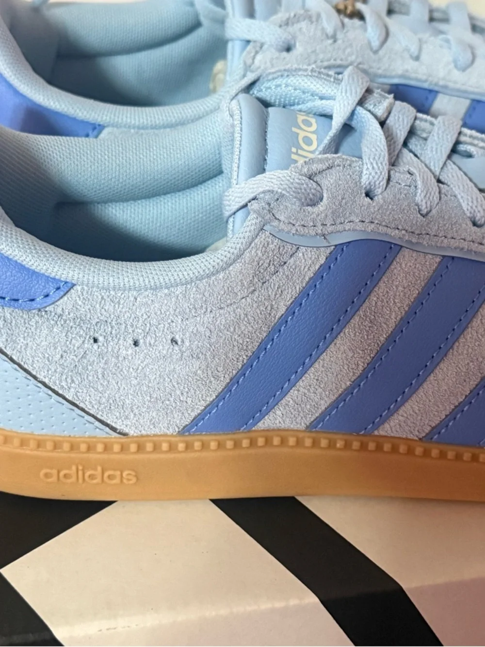 adidas Originals Light Blue Suede Sneakers with Blue Stripes and Gum Sole